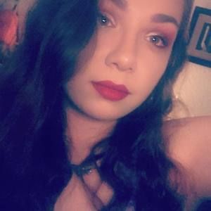 Meet your Posher, Laccie